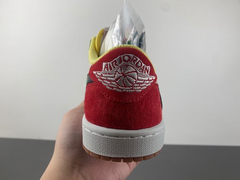 Air Jordan 1 Low Travis Scott CQ4277-112