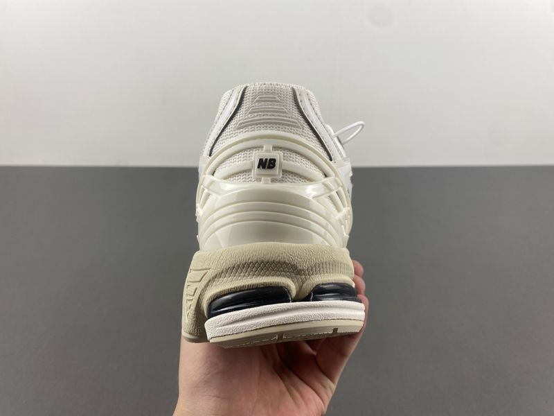 New Balance 1906R Pastel Pack Jade Green M1906RWW