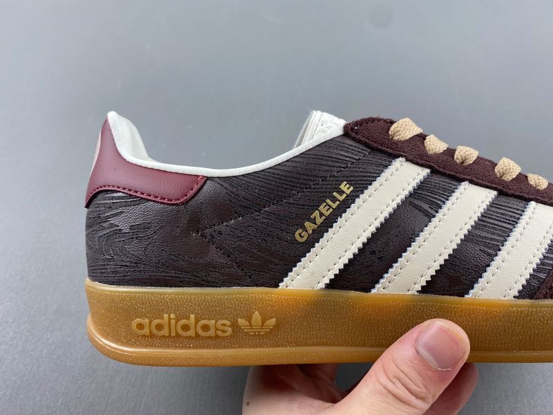 Gazelle The Blue Trio JP5671