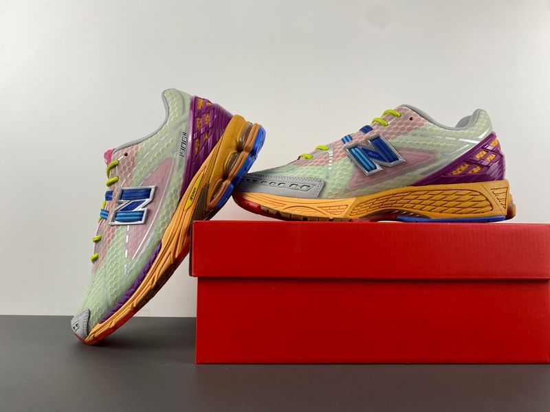 New Balance 1906R Action Bronson Rosewater  M1906RKL