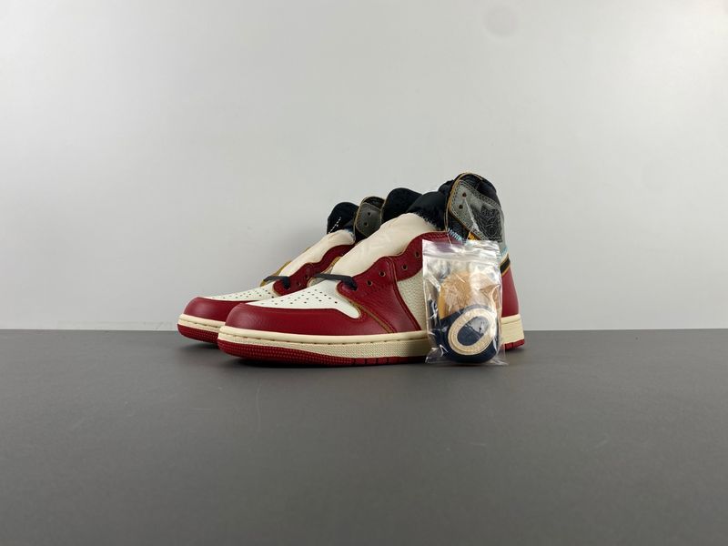 Air Jordan 1 Retro High OG SP Union LA Chicago Shadow  HV8563-600