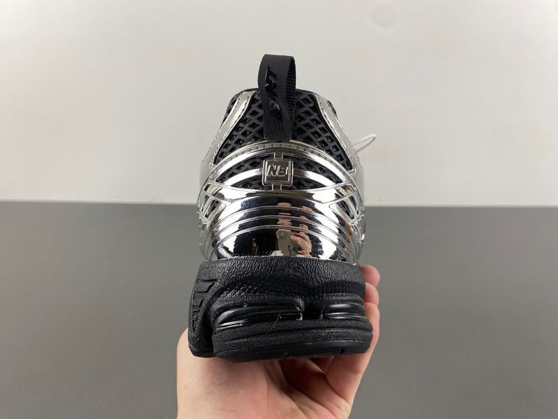 New Balance 1906R The Basement Night Chrome  M1906RBS