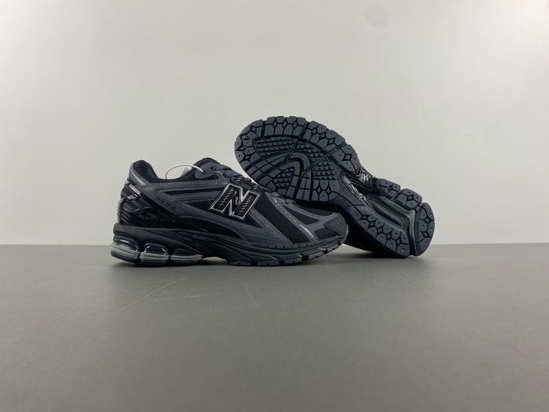 New Balance 1906R Black Phantom  M1906RLB