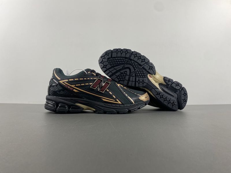 New Balance 1906R Kith Black  M1906RKS