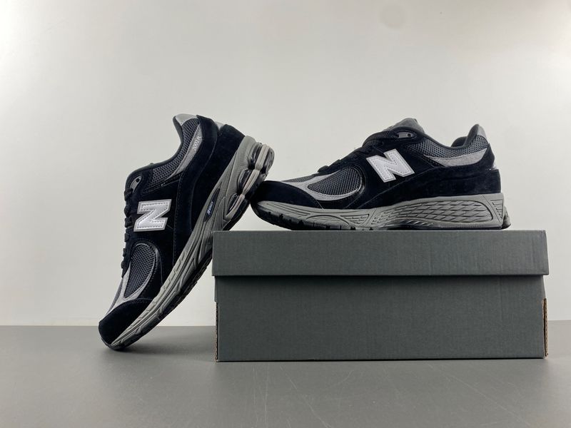 New Balance 2002R Black Dark Grey White M2002RR1