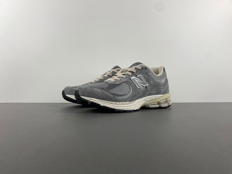 New Balance 2002R Shadow Grey  M2002RNM