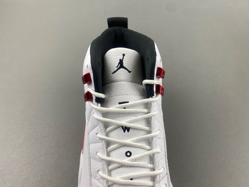 Air Jordan 12 Retro Twist CT8013-106