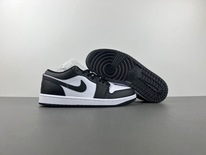 Air Jordan 1 Retro Low Panda 5553558-131