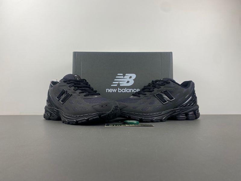 New Balance 1906W Black Silver Metallic U1906WFD
