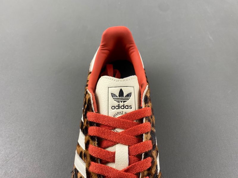 Samba OG Preloved Red Leopard JI2734