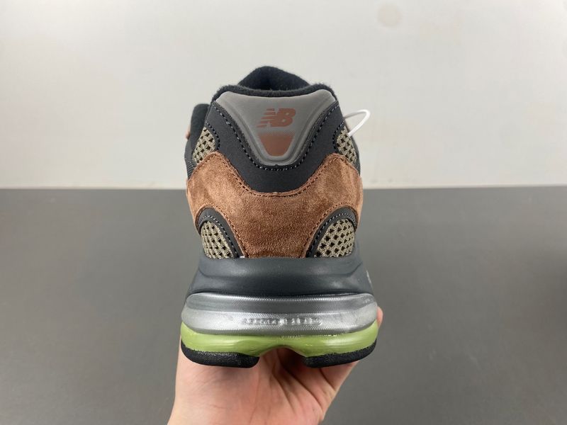 New Balance 2010 Brown U2010ANV