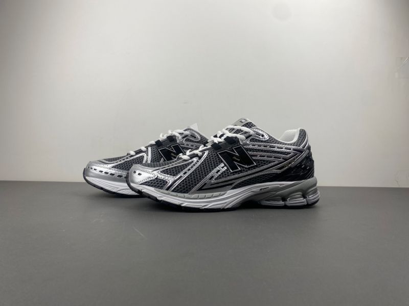 New Balance 1906R M1906RCG