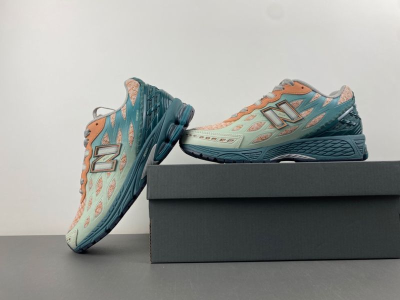 New Balance 1906W New Spruce Light Sparrow  U1906WFB