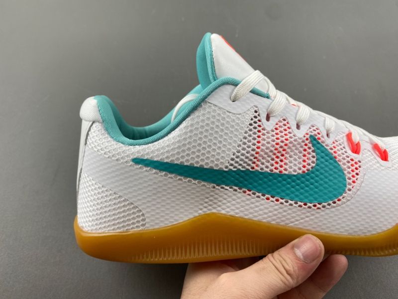 Kobe 11 EM Low Summer Pack  836183-103