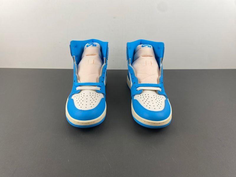 Air Jordan 1 Retro UNC Reimagined DZ5485-402