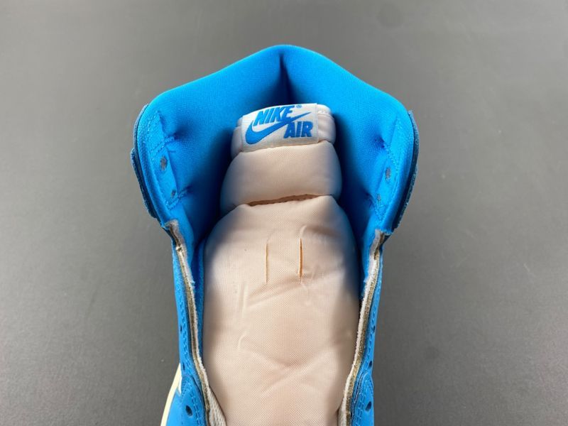 Air Jordan 1 Retro UNC Reimagined DZ5485-402