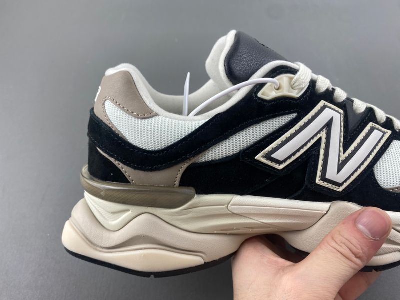 New Balance 9060 Sea Salt Bone U9060BLZ