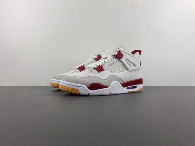 Air Jordan 4 Retro SB Varsity Red DR5415-106