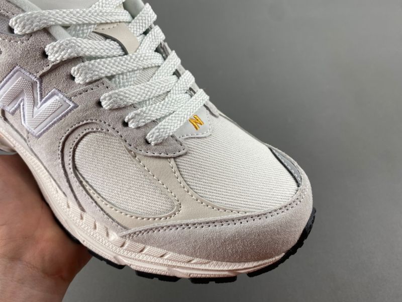 New Balance 2002R Reflection Sepia M2002REC