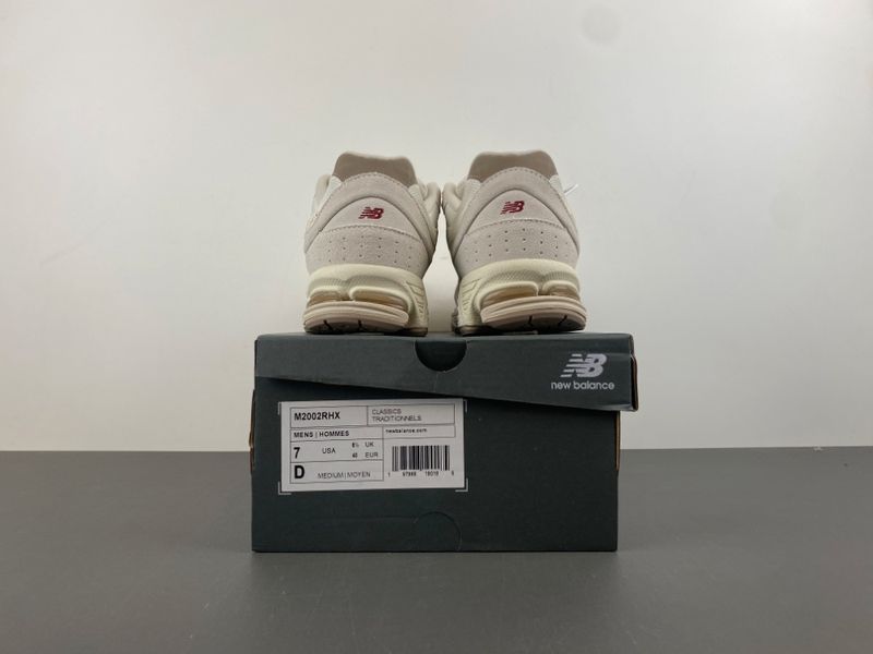 New Balance 2002R Beige M2002RHX