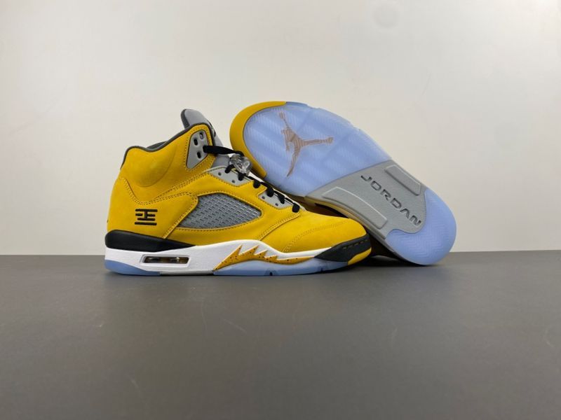 Air Jordan 5 Retro Tokyo T23 IO3372-700