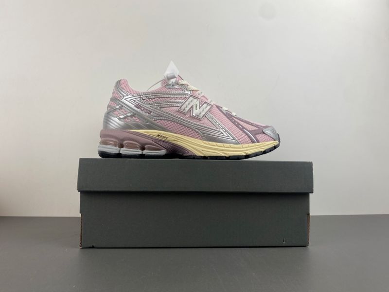 New Balance 1906R Rose Sugar Silver U1906RNF
