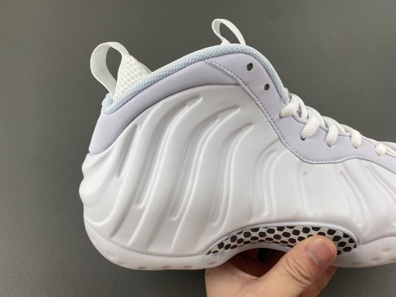 Air Foamposite One Triple White HJ5195-100