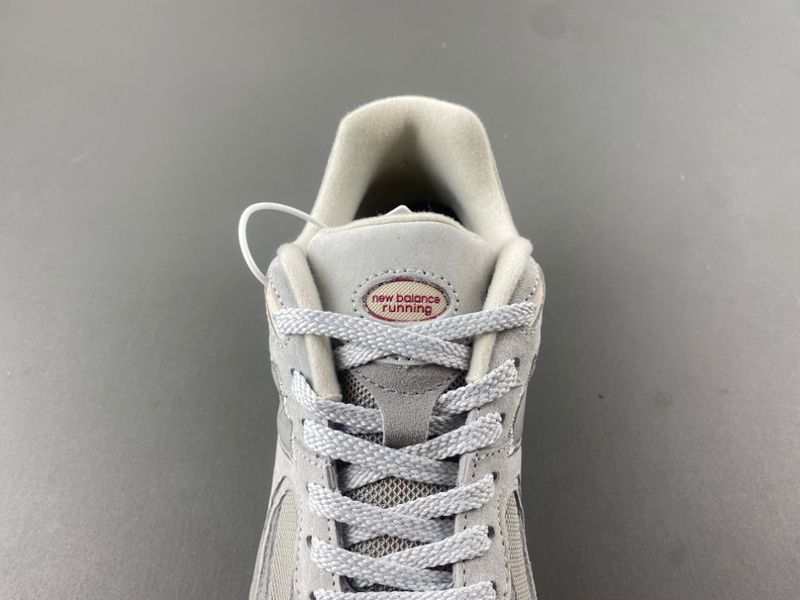 New Balance 2002R Grey U2002REE