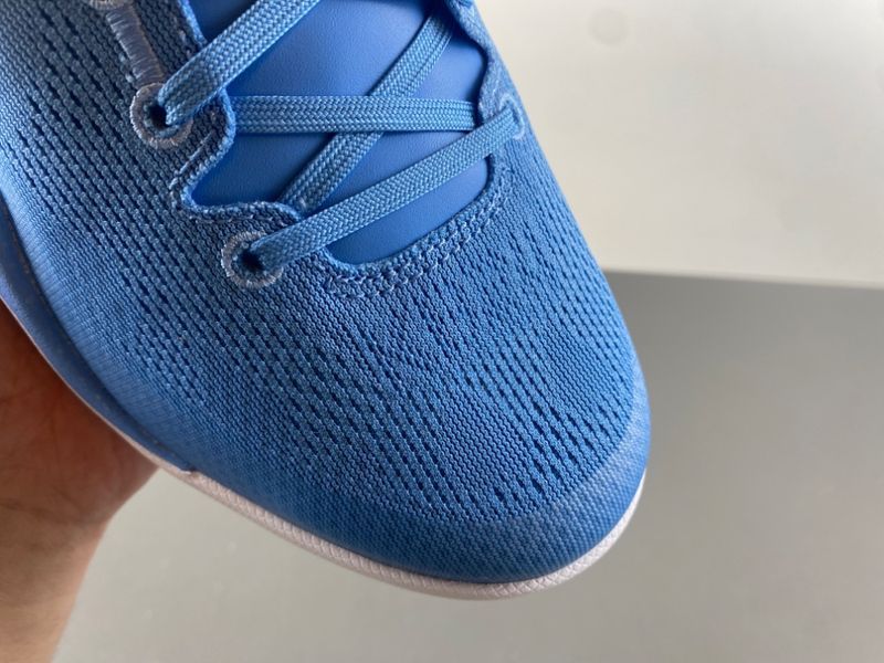 Kobe 8 Protro TB Game Royal  HM6469-400