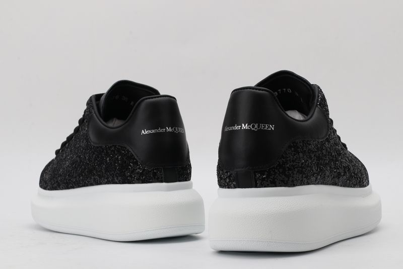 A*exander M*queen Sneaker