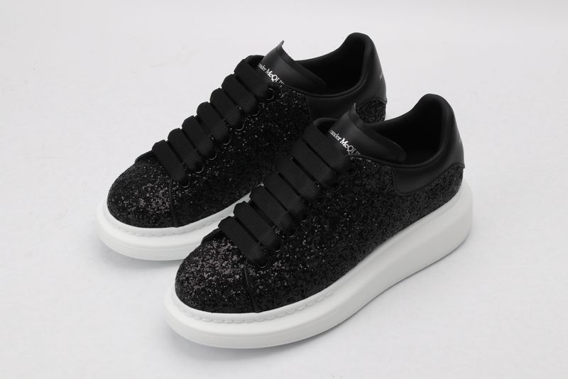 A*exander M*queen Sneaker
