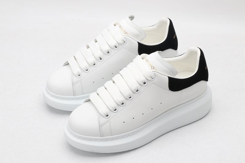 A*exander M*queen Sneaker