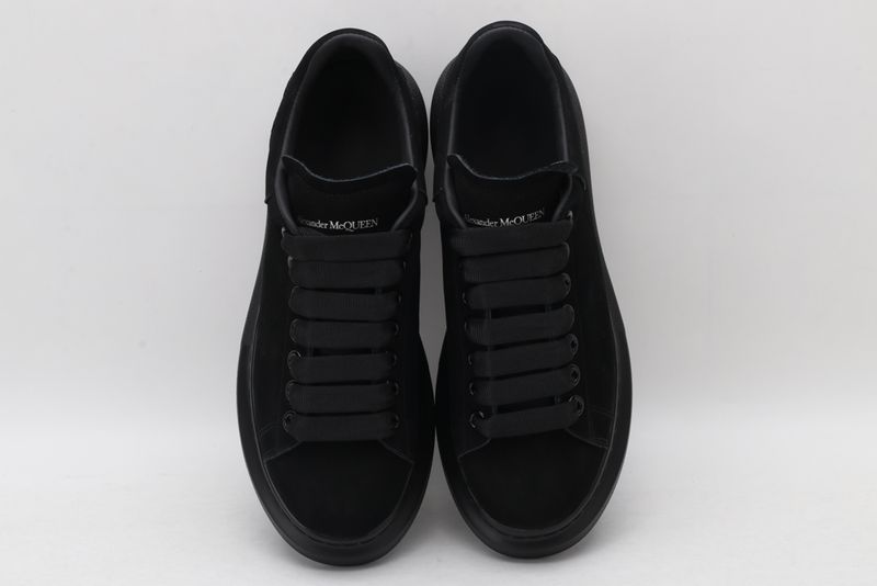A*exander M*queen Sneaker