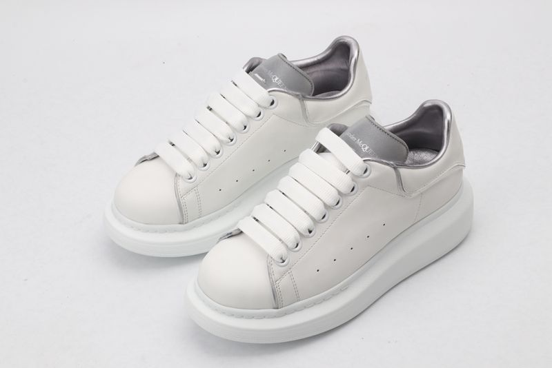 A*exander M*queen Sneaker