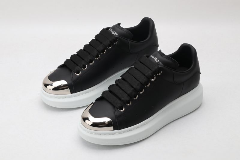 A*exander M*queen Sneaker