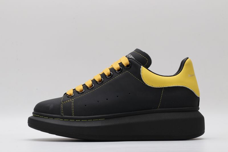A*exander M*queen Sneaker