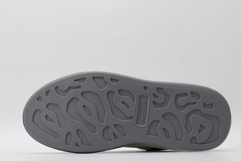 A*exander M*queen Sneaker