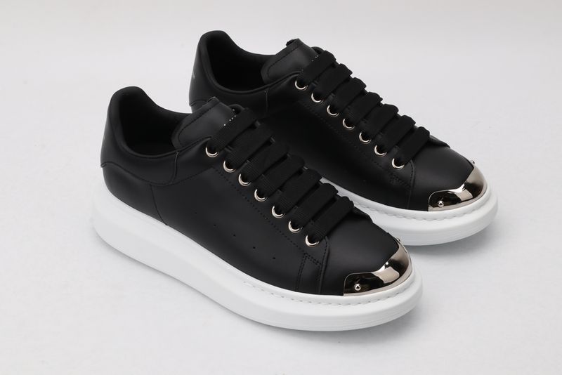 A*exander M*queen Sneaker