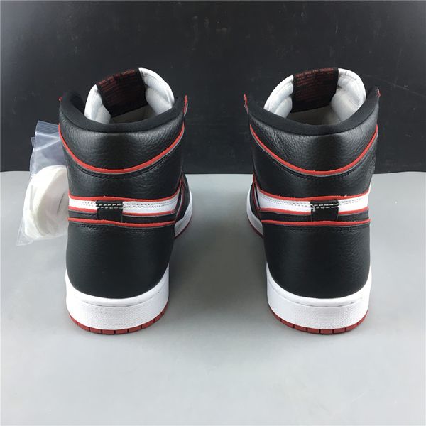 Air Jordan 1 Retro High Bloodline 555088-062