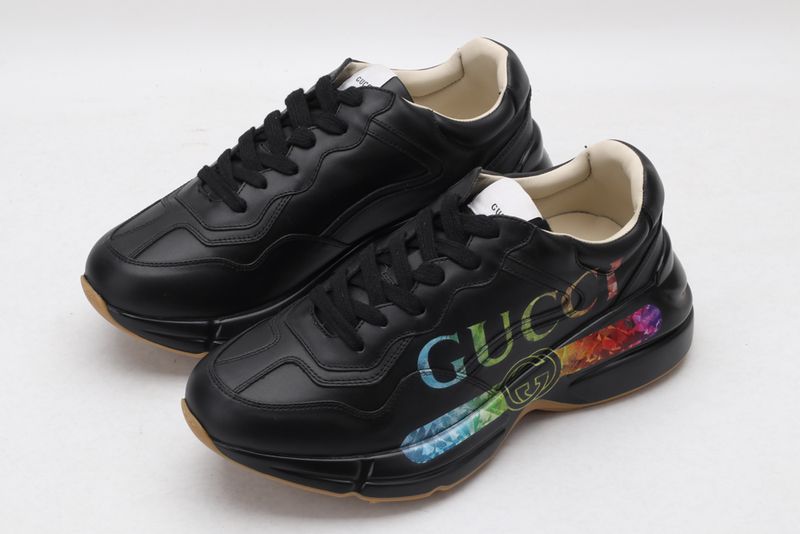 G*cci Sneaker