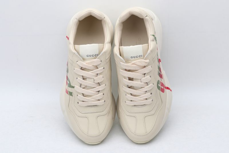 G*cci Sneaker