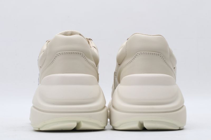 G*cci Sneaker