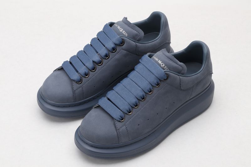 A*exander M*queen Sneaker