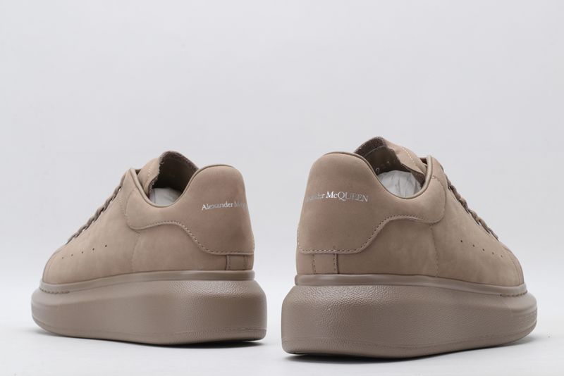 A*exander M*queen Sneaker
