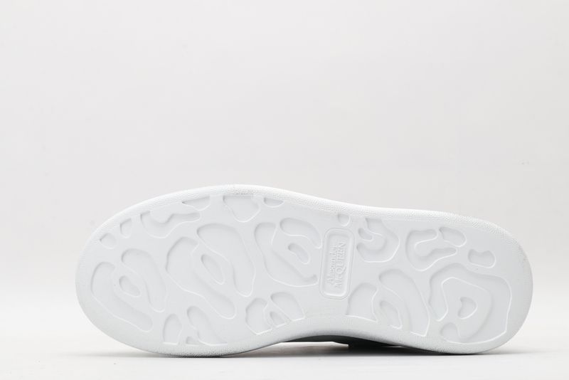 A*exander M*queen Sneaker