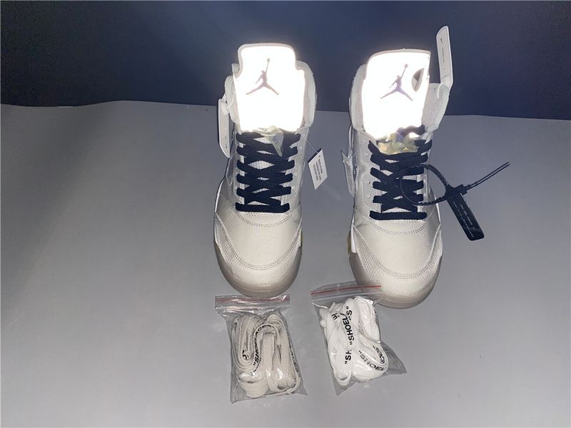 Air Jordan 5 Off White CT8480-105
