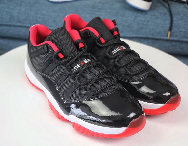 Air Jordan 11 Retro Low Bred 528895-012