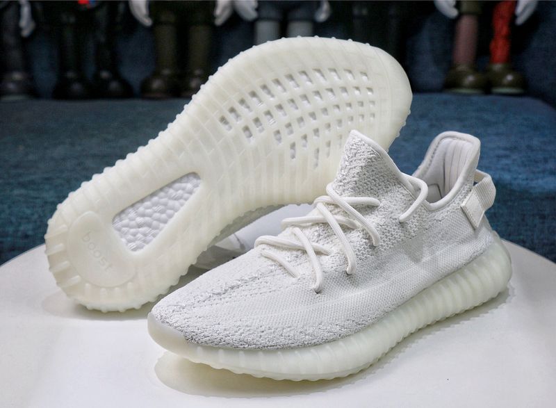 Yeezy boost 350 V2 Cream white