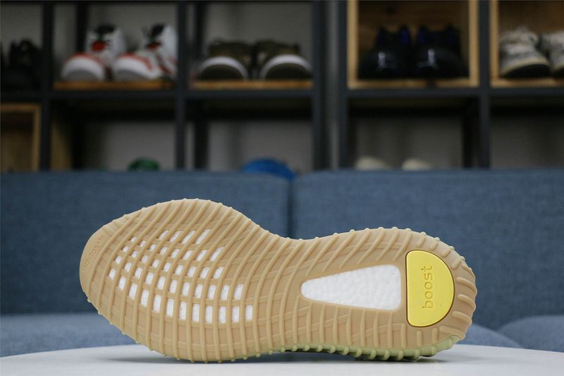Yeezy Boost 350 V2 Sulfur