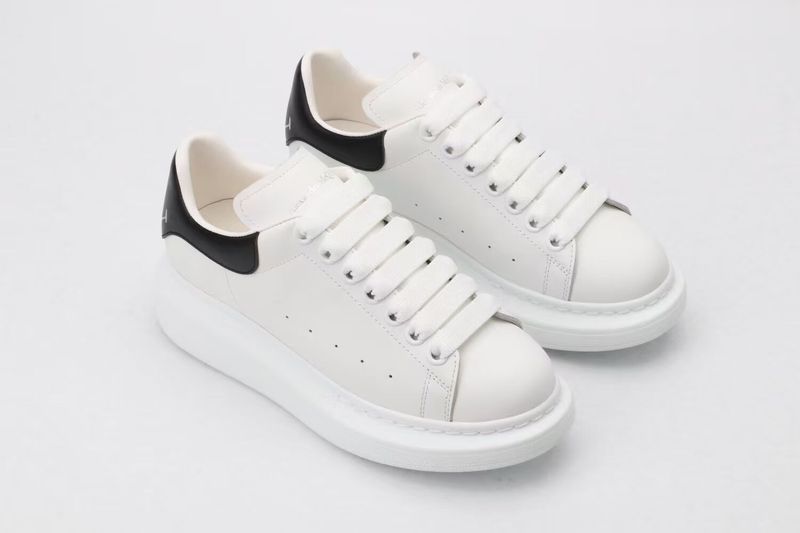 A*exander M*queen Sneaker